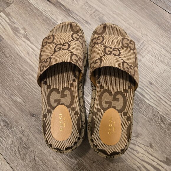 Gucci Women's platform slide sandal - Picture 1 of 8